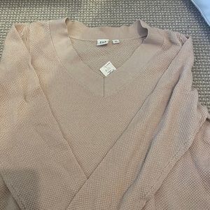 Dusty rose Gap sweater